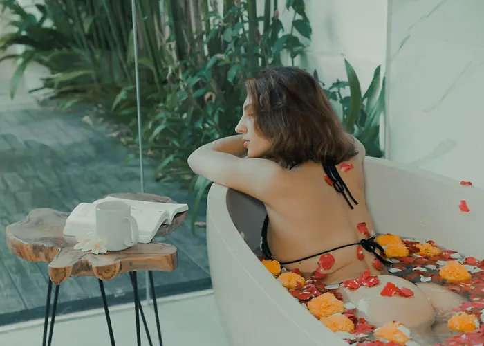 ヴィラ Alami Luxury スミニャック
