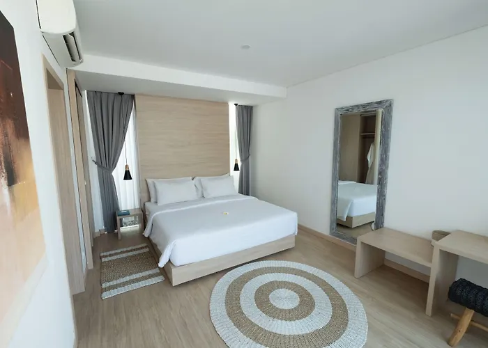 Alami Luxury فيلة سمينياك